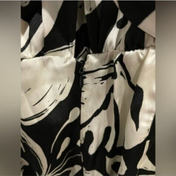 New Zara Contemporary Feminine Floral Silky Relaxed Fit Chic Jumpsuit - Picture 9 of 11